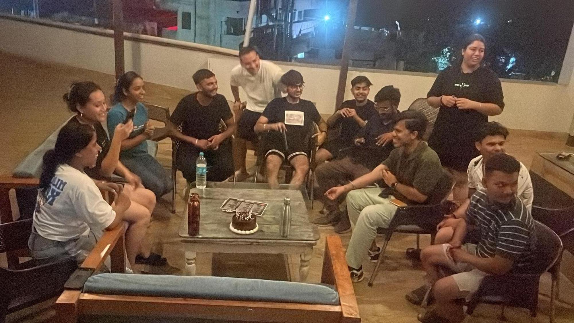 Madpackers Rishikesh 2-0 Pansiyon Dış mekan fotoğraf